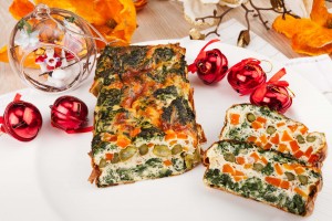 PASTEL VERDURAS-184 bPastel de verduras con salmón ahumado